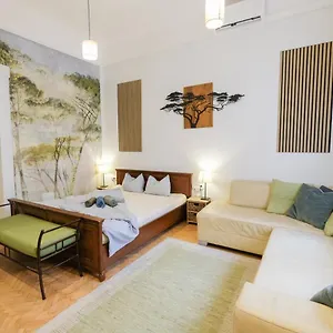 Hostel Acacia